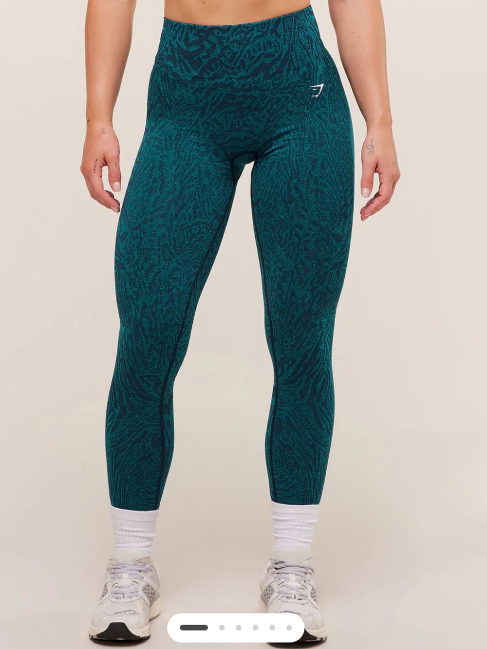 Gymshark Size Small Adapt Animal Seamless Leggings in Blue/Green Leopard Print